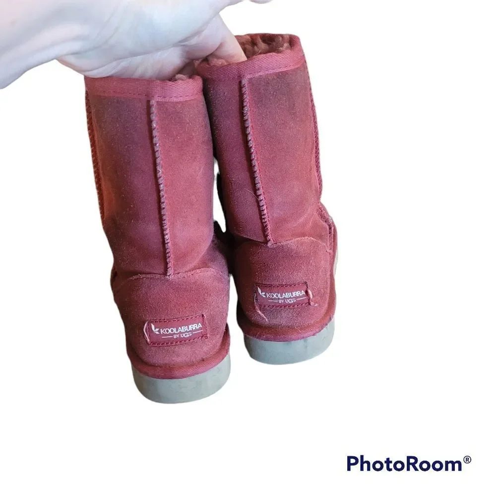 Koolaburra by Ugg boots in a desert rose color